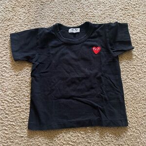 PLAY COMME des GARCONS T-shirt Red Heart Kids Size 4